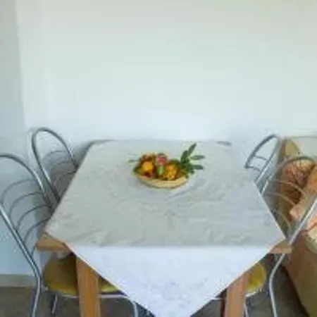 Visnja - Traditional One Bedroom With Sea View Apartament Ždrelac