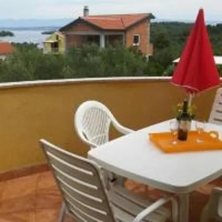 Visnja - Traditional One Bedroom With Sea View Apartament